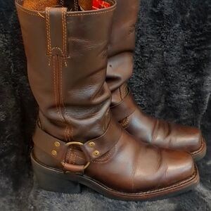 Ladies leather Harley Davidson riding boots 6.5